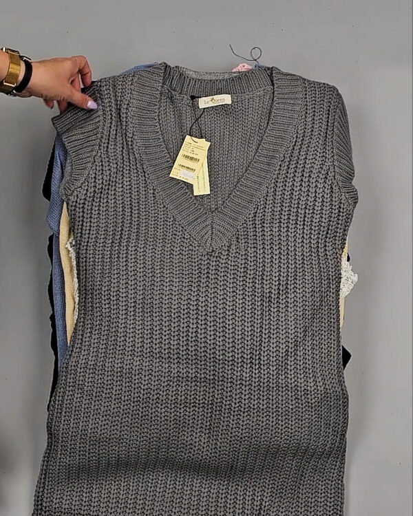 Фотография  166 - Джемпера Корея 085#7 кг, ЛОТ СТ-9415 оптом в Орле и Орловской области