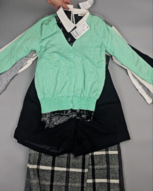 Фотография  732 - Комплекты жен Корея 085#5 кг, ЛОТ СТ-9572 оптом в Орле и Орловской области