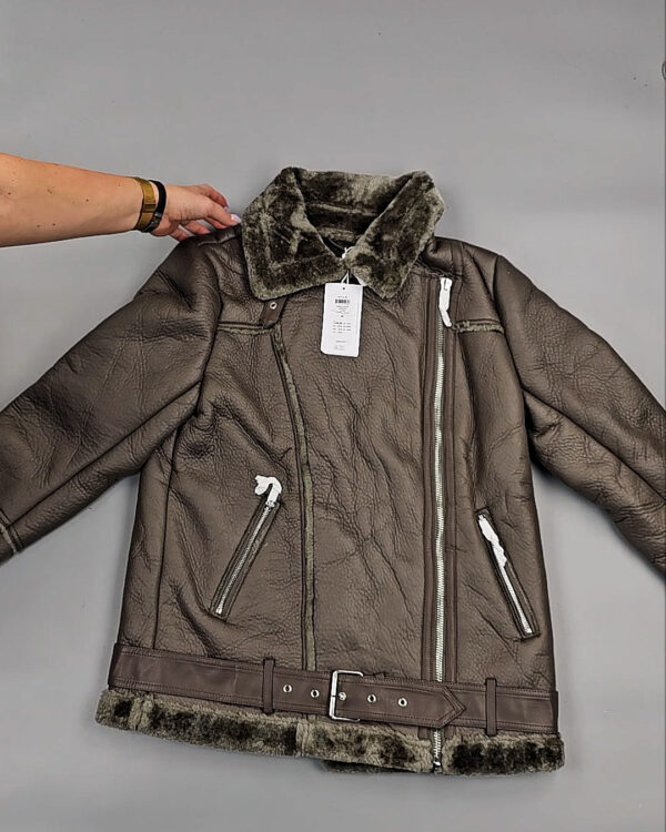 Фотография  389 - Куртки BESTSELLER зима 045#10 кг, ЛОТ СТ-9467 оптом в Орле и Орловской области