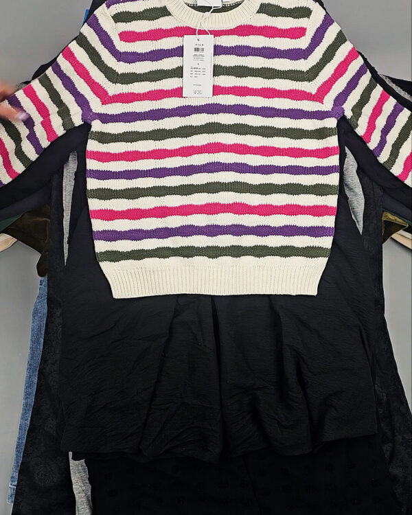 Фотография  906 - ДАНИЯ (СЫРЬЕ) 095#50 кг оптом в Орле и Орловской области