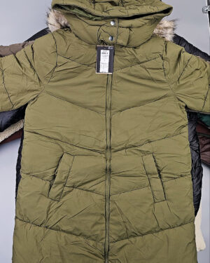 Купить Куртки BESTSELLER зима 045#10 кг, ЛОТ СТ-9827 оптом в Орле и Орловской области