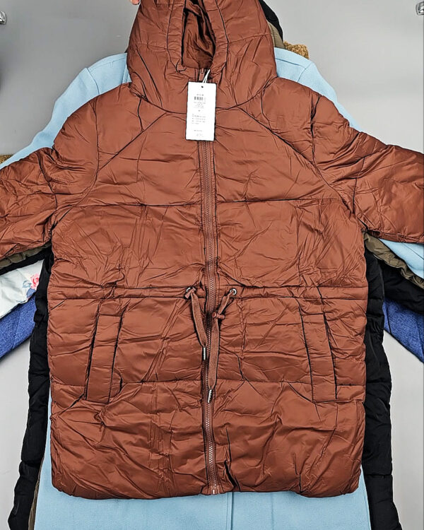 Фотография  499 - Верхняя одежда VILA 104#10 кг, ЛОТ СТ-9714 оптом в Орле и Орловской области