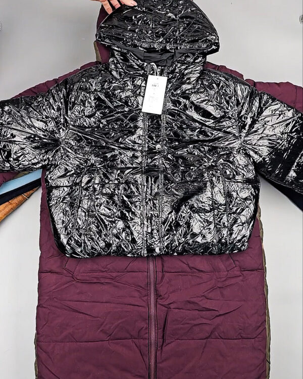 Фотография  918 - Верхняя одежда VILA 104#10 кг, ЛОТ СТ-9716 оптом в Орле и Орловской области