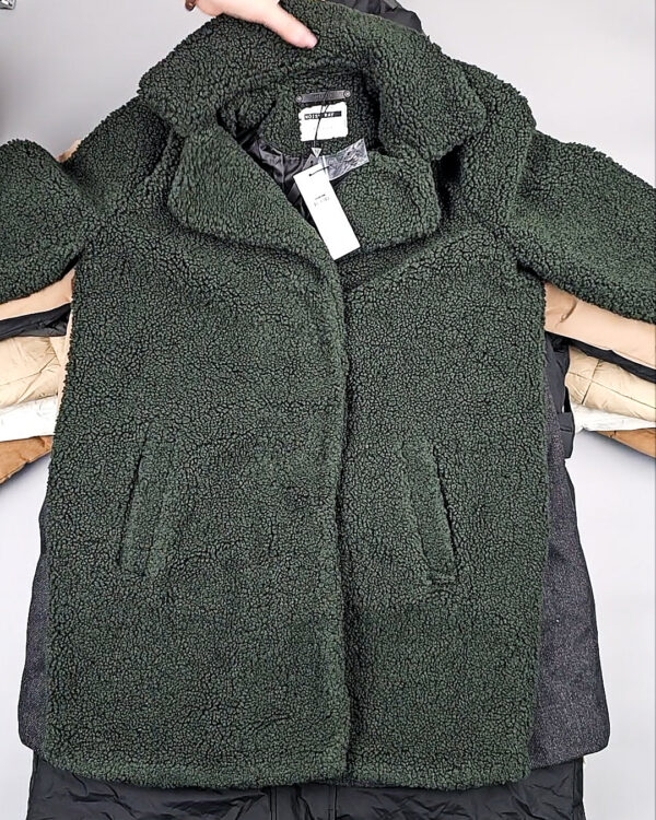 Фотография  917 - Верхняя одежда BESTSELLER Дания#11,35 кг, ЛОТ СТ-9706 оптом в Орле и Орловской области