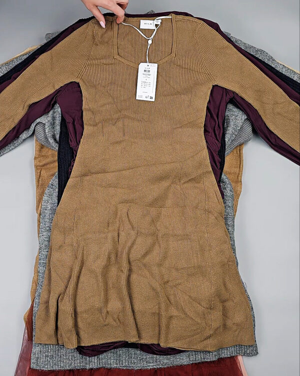 Фотография  224 - Платья VILA Winter 104#7 кг, ЛОТ СТ-9902 оптом в Орле и Орловской области