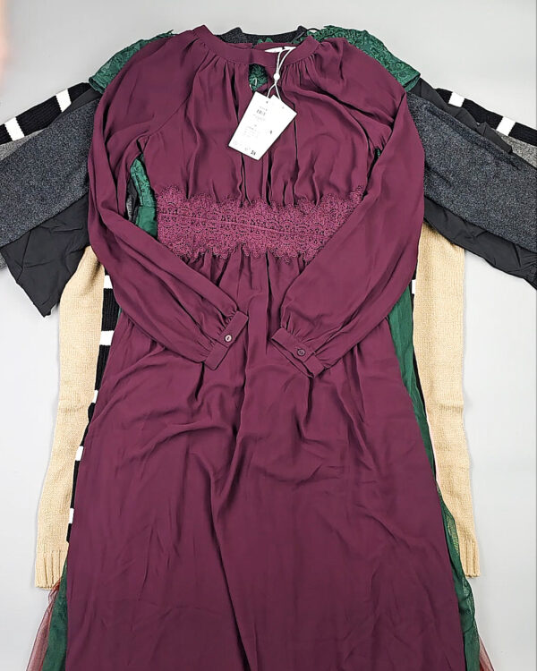 Фотография  869 - Платья VILA Winter 104#7 кг, ЛОТ СТ-9903 оптом в Орле и Орловской области