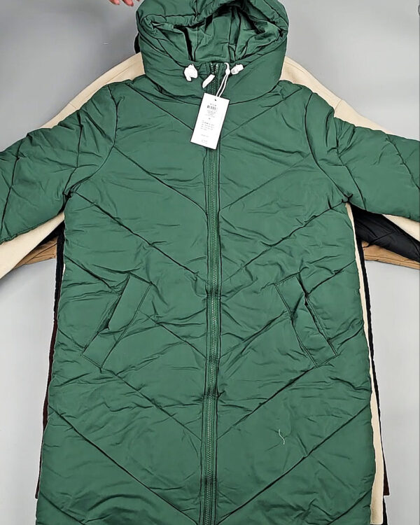 Фотография  653 - Верхняя одежда VILA 104#10 кг, ЛОТ СТ-9715 оптом в Орле и Орловской области