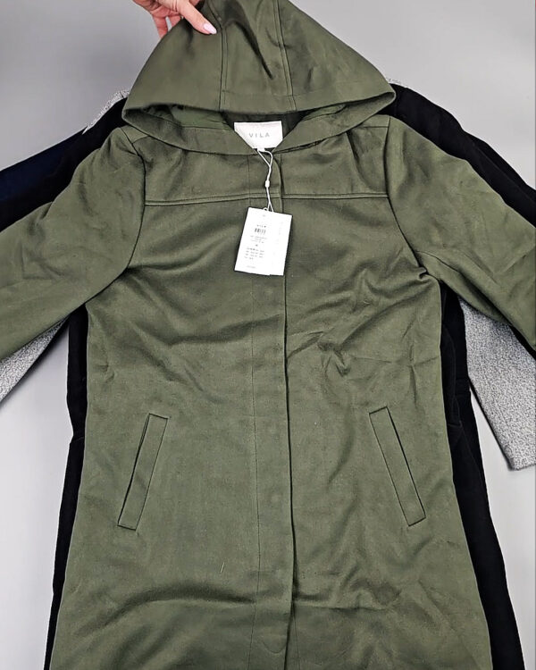 Фотография  455 - Пальто Bestseller 104#15,2 кг, ЛОТ СТ-9842 оптом в Орле и Орловской области