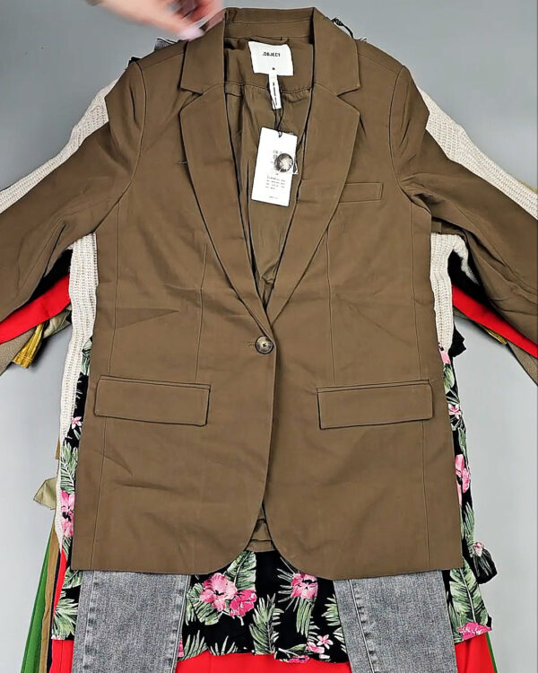 Фотография  411 - DK+Bestseller 085#16 кг оптом в Орле и Орловской области