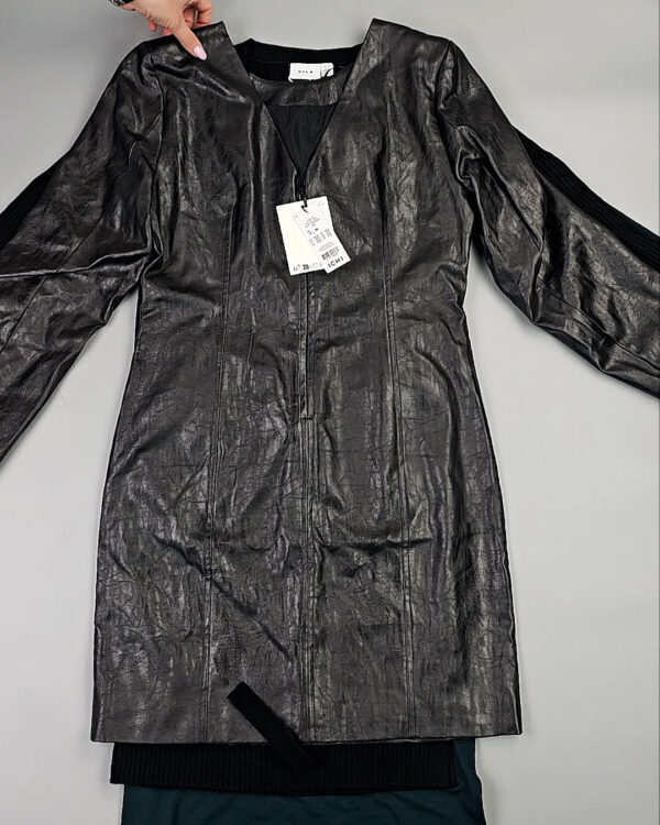 Фотография  935 - Платья Bestseller+DK Winter 035#7 кг, ЛОТ СТ-9919 оптом в Орле и Орловской области