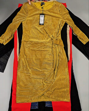 Фотография  522 - DK+Bestseller 085#16 кг, ЛОТ СТ-9952 оптом в Орле и Орловской области