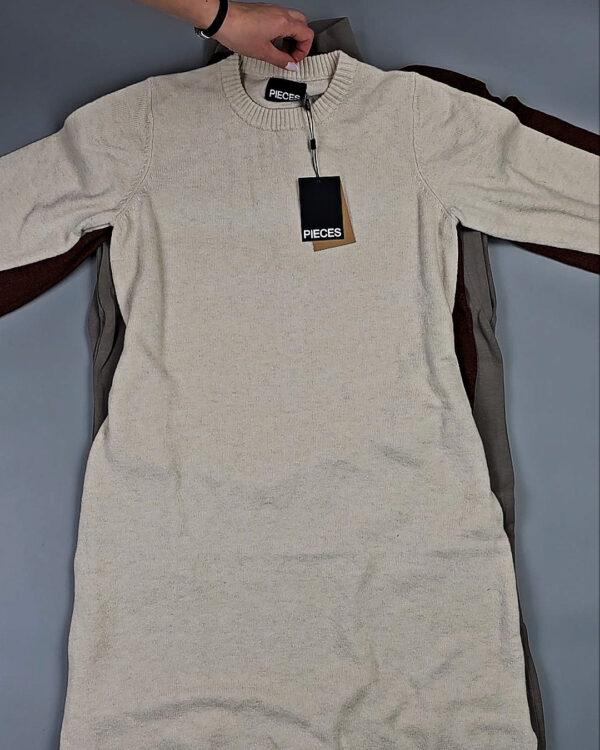 Фотография  420 - Платья Bestseller+DK Winter 035#7 кг, ЛОТ СТ-9997 оптом в Орле и Орловской области