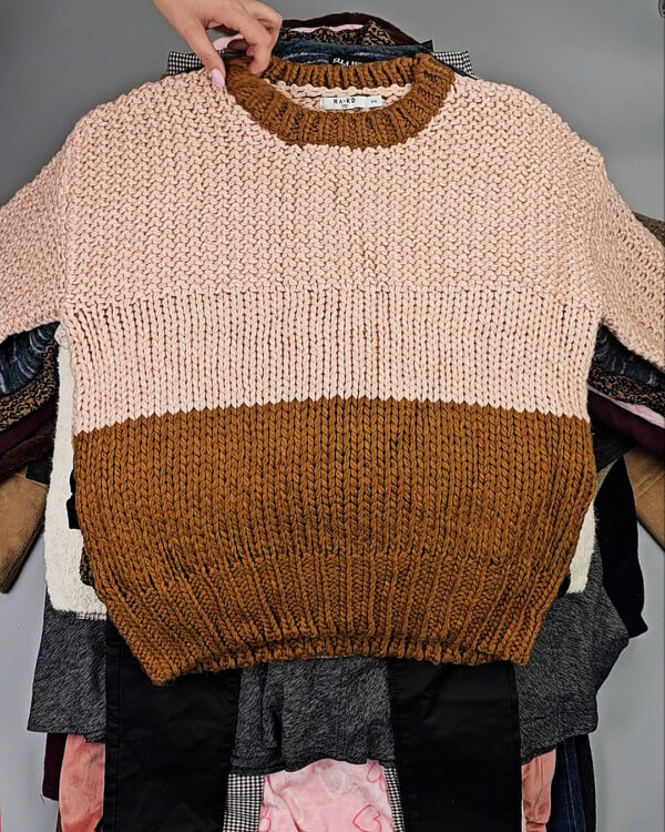 Фотография  389 - Женский микс зима (Winter mix)#20 кг, ЛОТ СХ-0208 оптом в Орле и Орловской области