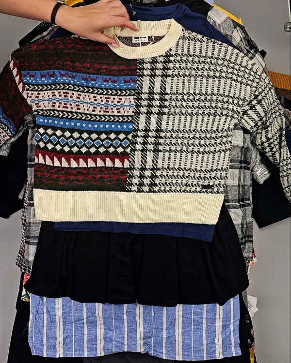 Фотография  208 - Cream Шотландия mix БМ#70 кг, ЛОТ СХ-0201 оптом в Орле и Орловской области