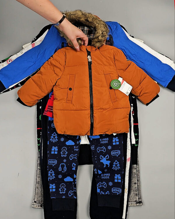 Фотография  288 - C&A Kids Winter 1023#7 кг, ЛОТ СТ-9694 оптом в Орле и Орловской области