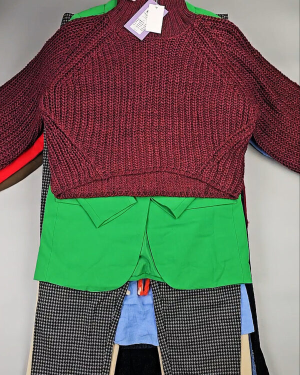 Фотография  956 - DK+Bestseller 085#16 кг, ЛОТ СТ-9950 оптом в Орле и Орловской области