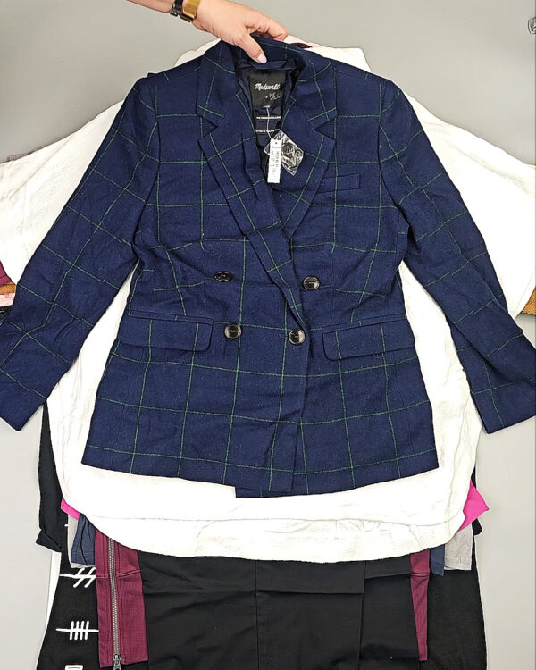 Фотография  356 - CANADA  Winter mix 64#15 кг, ЛОТ СТ-9807 оптом в Орле и Орловской области