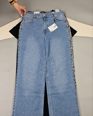 Фотография  713 - DK+Bestseller 085#16 кг, ЛОТ СТ-9952 оптом в Орле и Орловской области