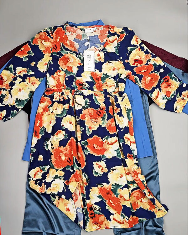 Фотография  847 - VILA Winter MIX 064#15 кг, ЛОТ СТ-9815 оптом в Орле и Орловской области