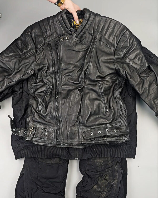 Фотография  940 - МОТО одежда mix БМ#16,9 кг, ЛОТ СХ-0280 оптом в Орле и Орловской области