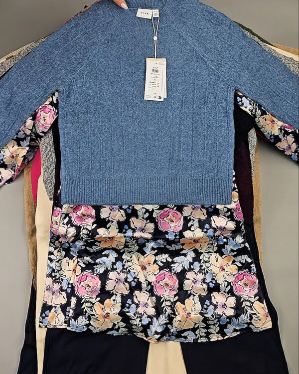 Фотография  951 - VILA Winter mix 104#15 кг, ЛОТ СТ-10079 оптом в Орле и Орловской области