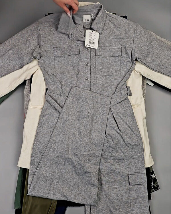 Фотография  629 - DK+Bestseller Winter mix 064#15 кг, ЛОТ СТ-10091 оптом в Орле и Орловской области